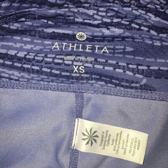 Athleta blue crops - Picture 3 of 5